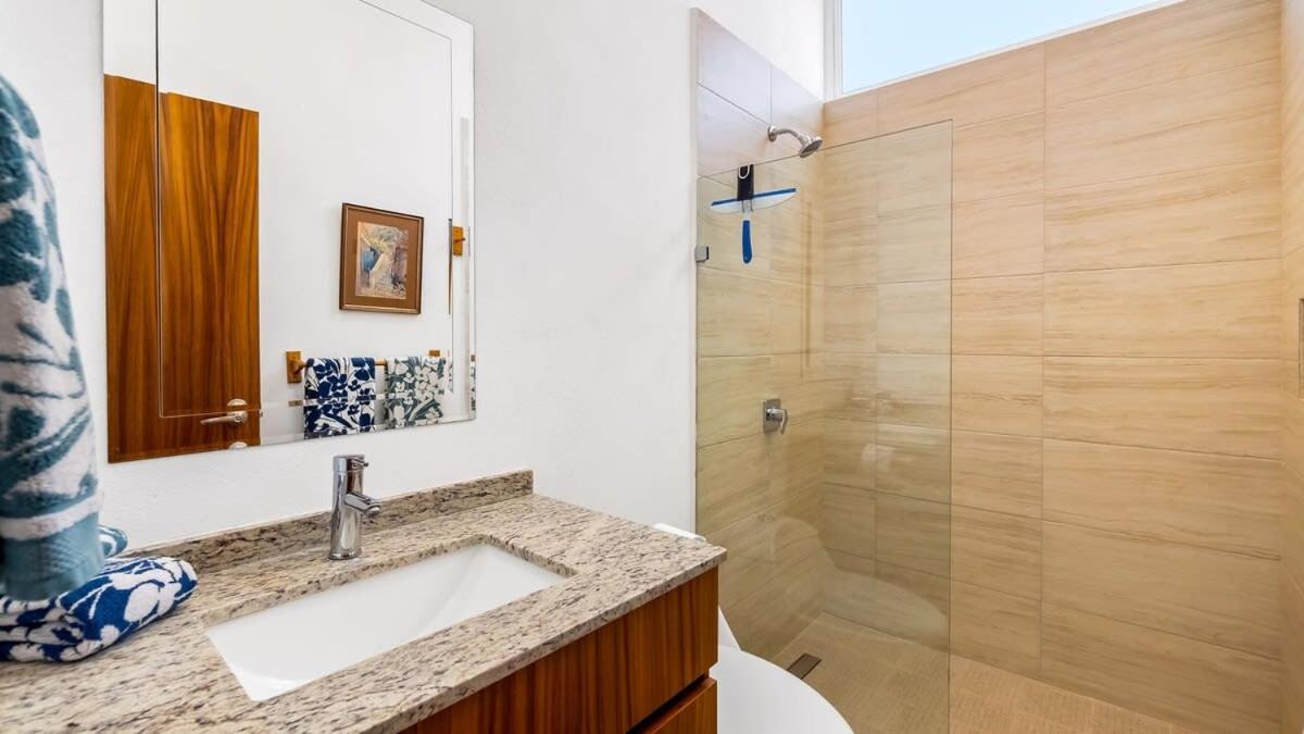 Pier 57 - Luxurious In Zona Romantica - 5 Min Away From Apartment *
